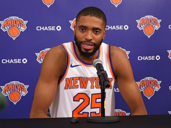 New York Knicks Mikal Bridges (25) speaks during New York Knicks Media Day Press Conferences Monday, September 30, 2024 at Madison Square Garden Training Center in Greenburgh, NY. 
